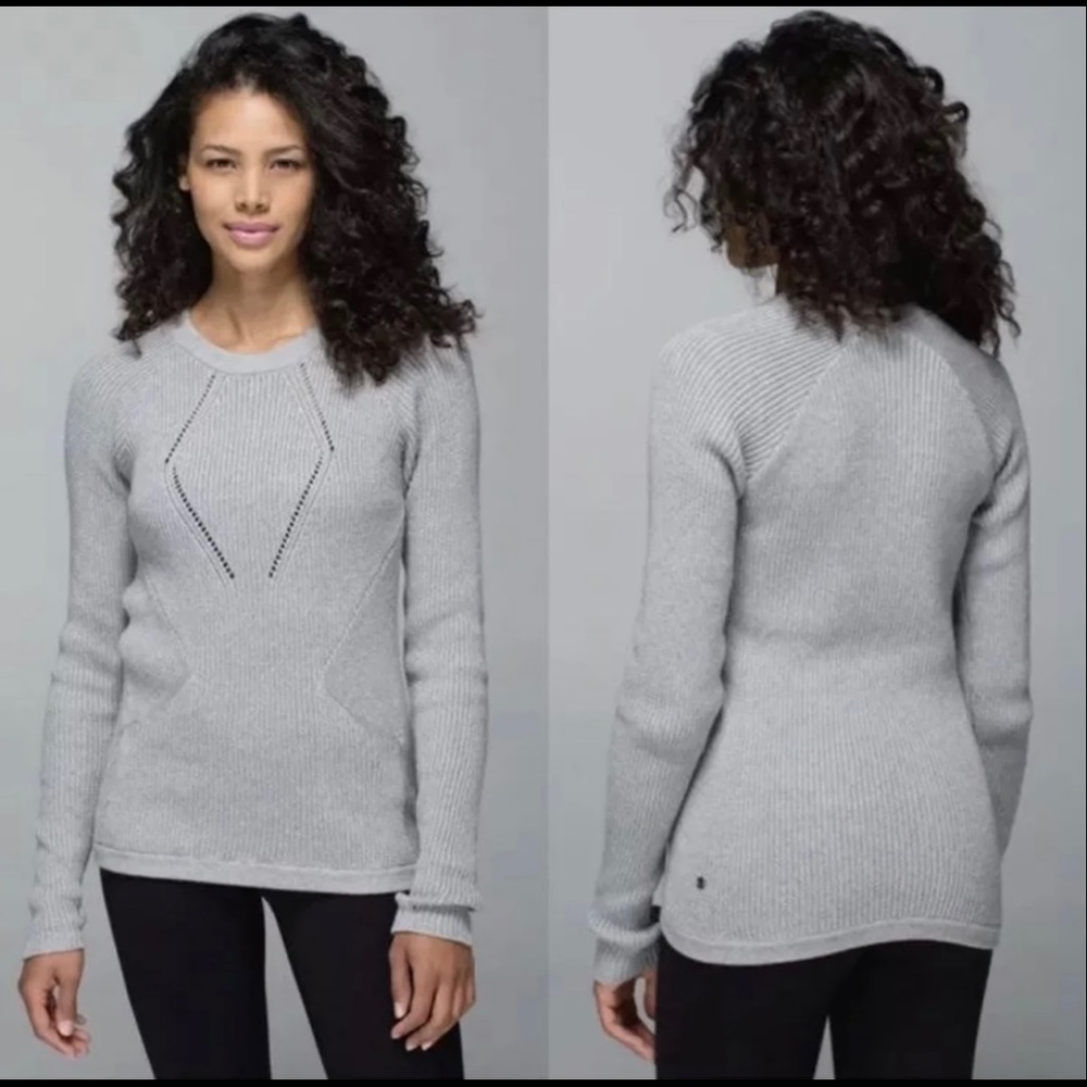 Lululemon 🍋 Sweater the Better in light gray